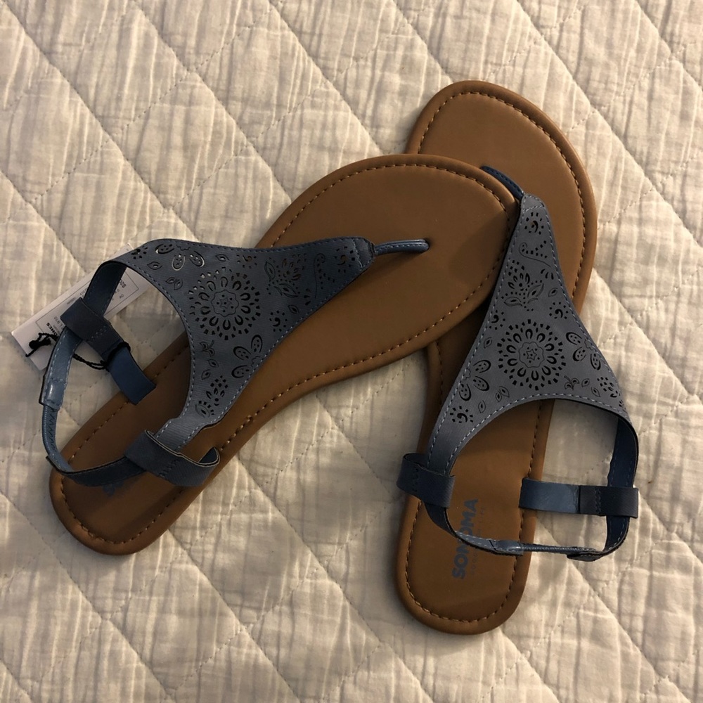 Summer sandals